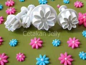 Alat Hias Kue Daisy Plunger