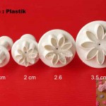 Alat Hias Kue Daisy Plunger