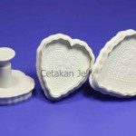 Cetakan Cookies Vintage Heart Plunger