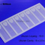 Cetakan Silikon Pagar Windows of Heart Fondant